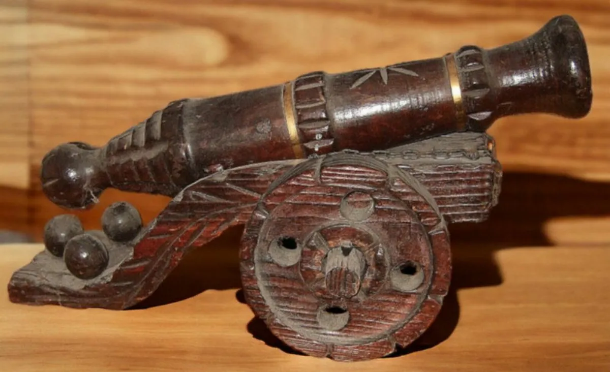 Vintage Wood and Brass Cannon - Image 3