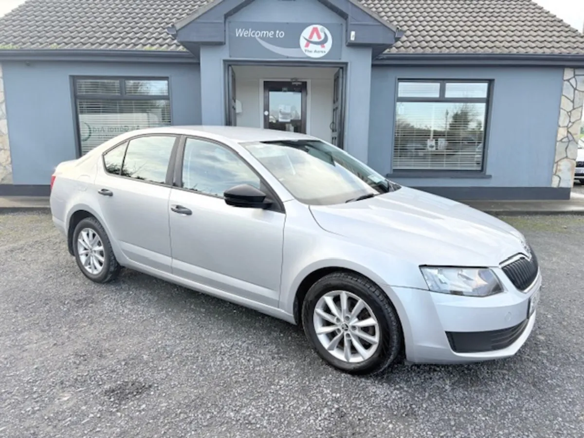 Skoda Octavia 2013 1.2 petrol - Image 2