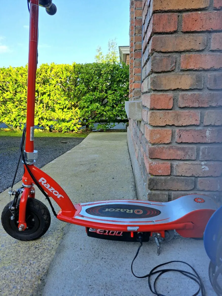 Electric Scooter - Image 1