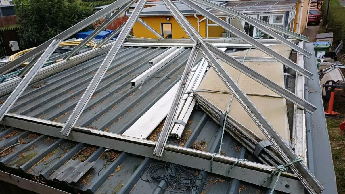 Patio roof - Image 4