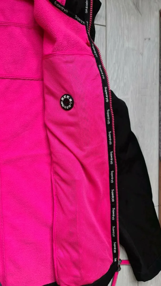 Womens superdry soft shell jacket - Image 3