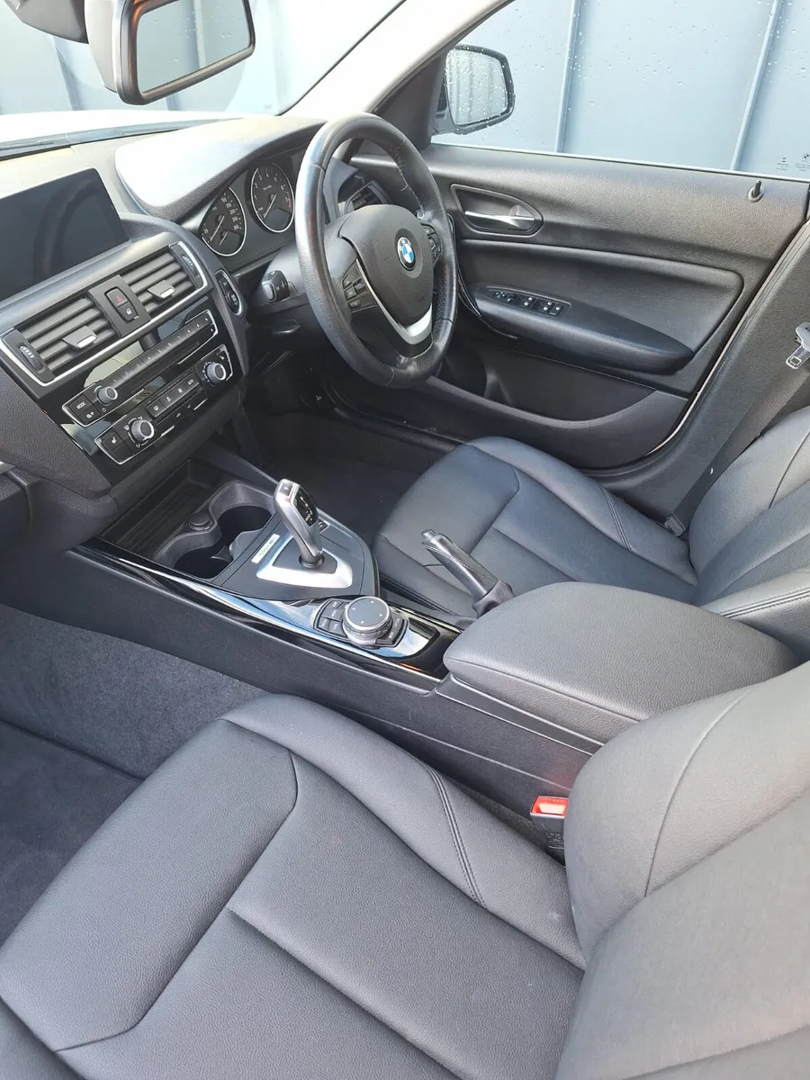 🌟🌟 BMW 118i SPORT 🌟🌟 - Image 3