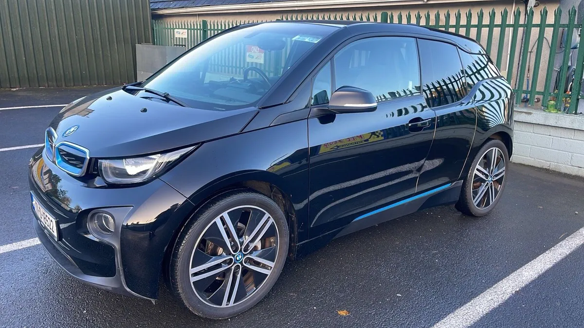 2017 B MW i3 electric 52000 klms - Image 2