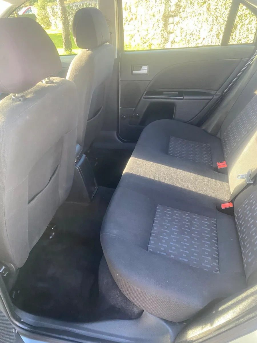 Ford Mondeo 2003 - Image 4