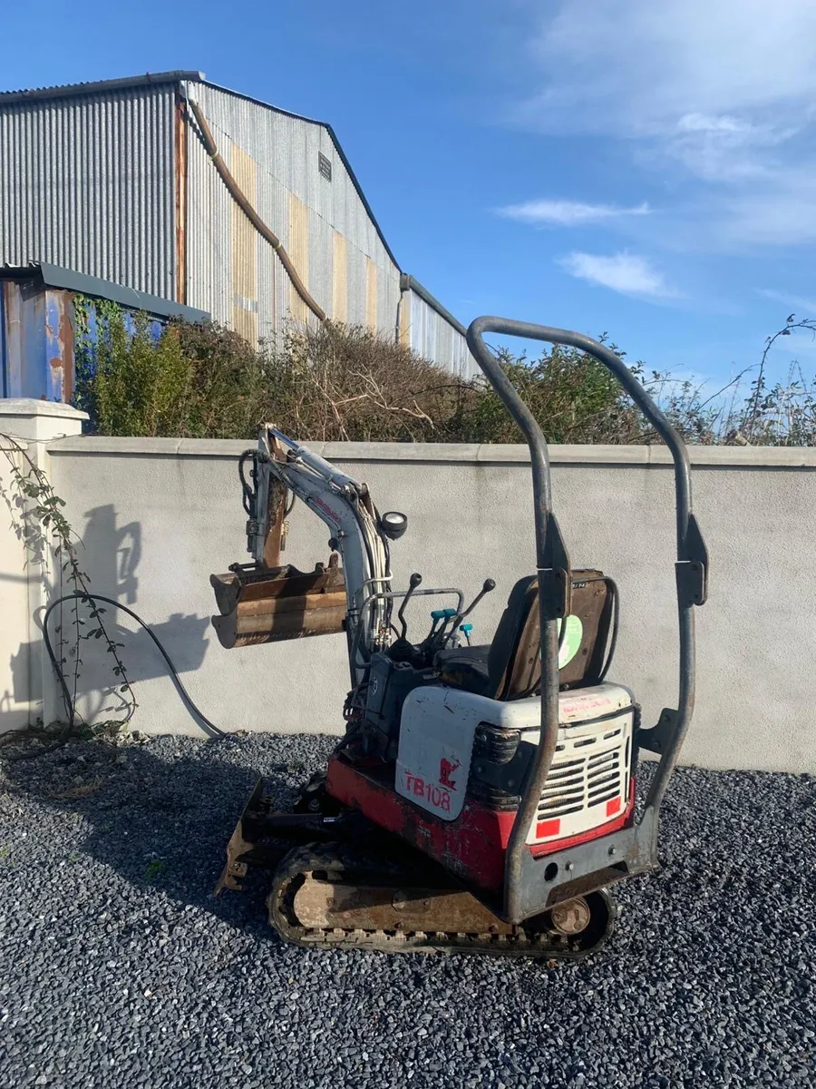 takeuchi digger - Image 2