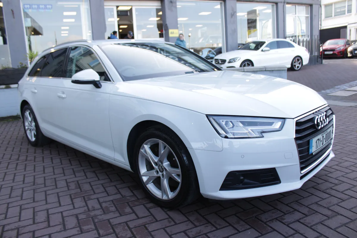 A4 AVANT 2.0 ESTATE 5DR AUTOMATIC - Image 2