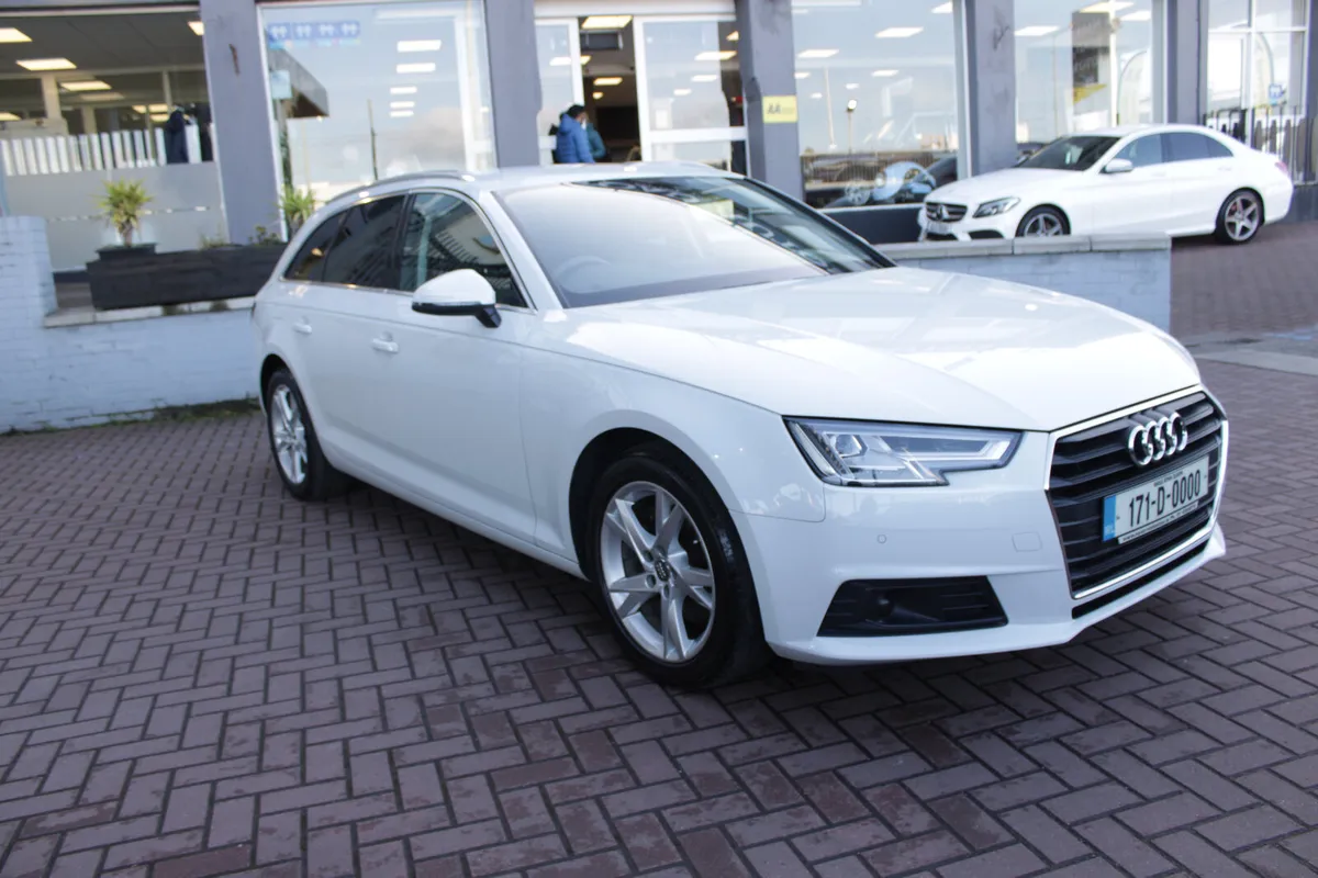A4 AVANT 2.0 ESTATE 5DR AUTOMATIC - Image 1
