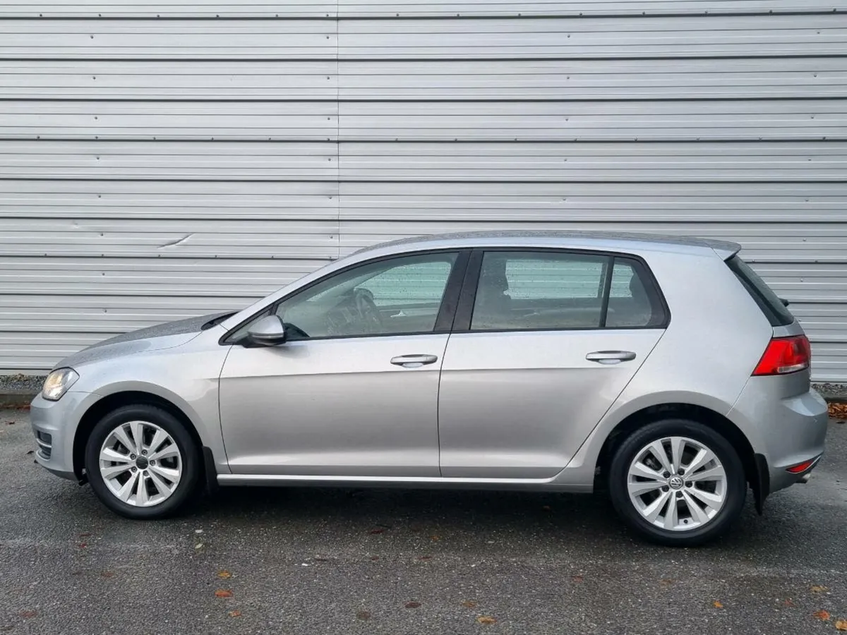 2016 Vw Golf Low Mileage - Image 4