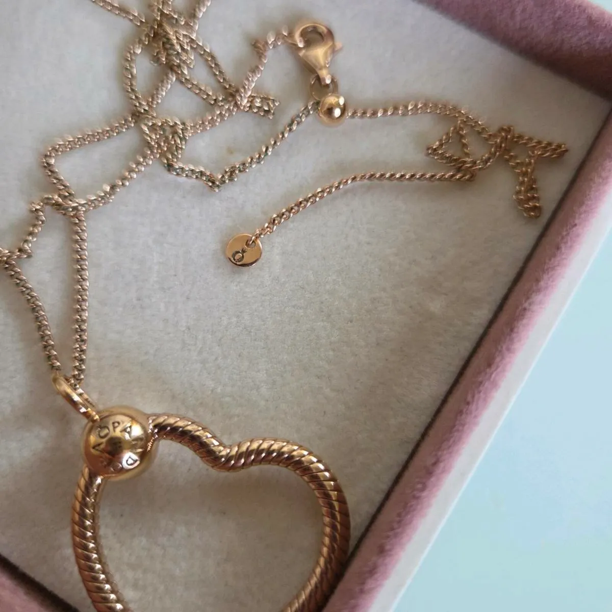 Pandora necklace&pendant heart rose gold - Image 1