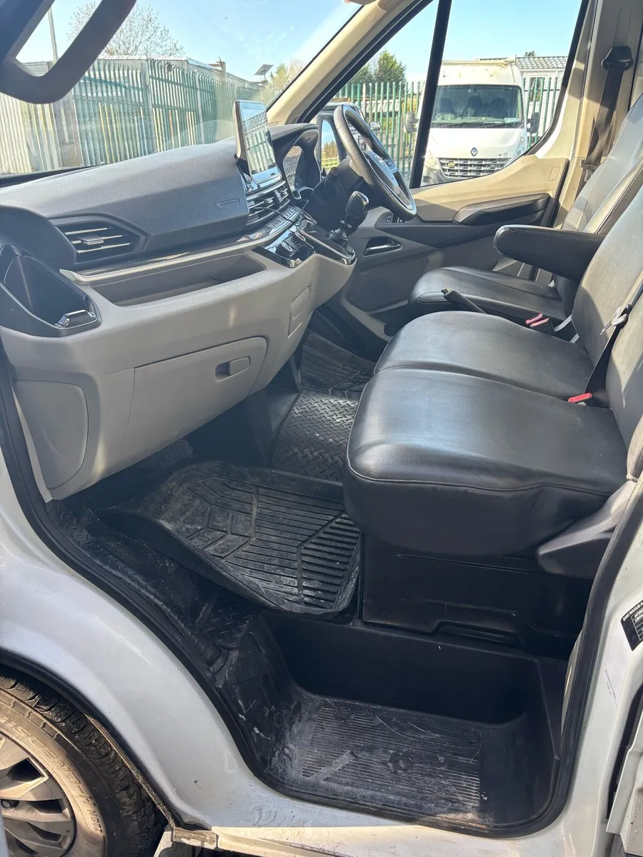 Maxus delivery 9 2021 van - Image 4