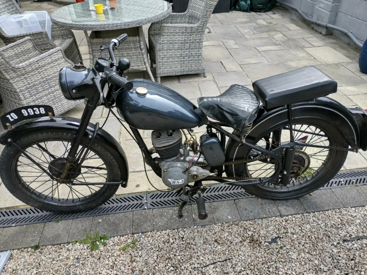 1953 Bsa bantam - Image 1