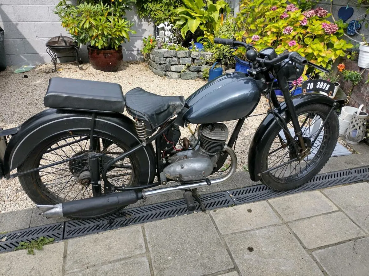 1953 Bsa bantam - Image 2