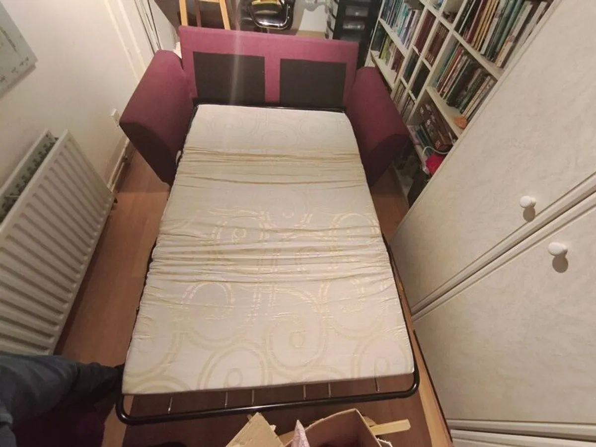 three seater sofa bed - Image 4