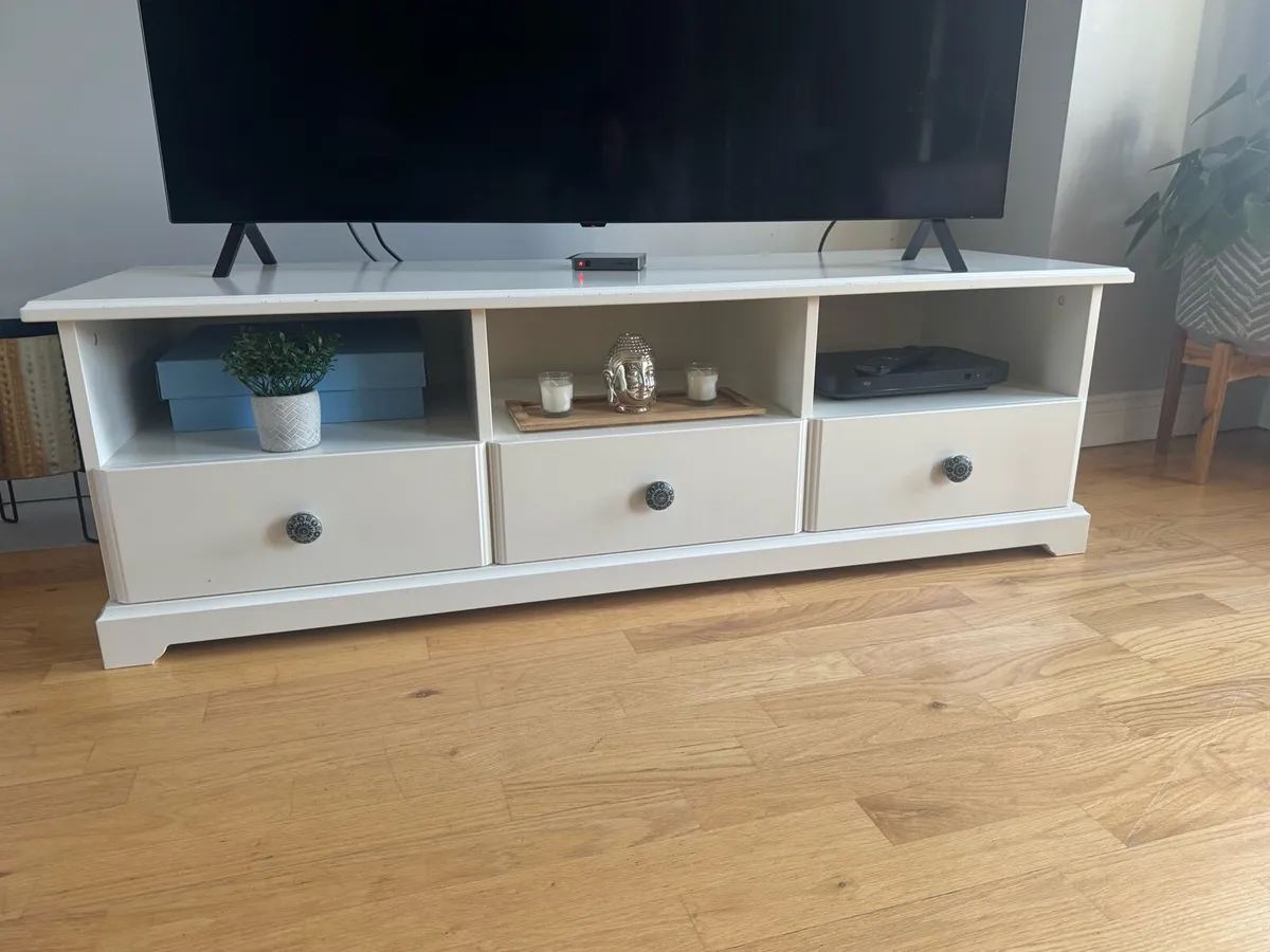 TV unit