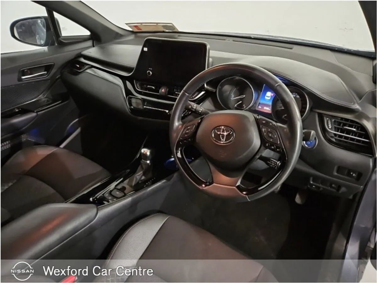 Toyota C-HR 1.8 Hybrid Sport - Image 3
