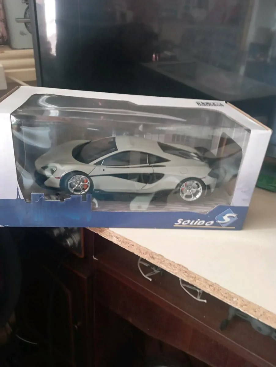 SOLIDO DIE-CAST MODLE' CAR'S ALL 1-18 SCALE - Image 4