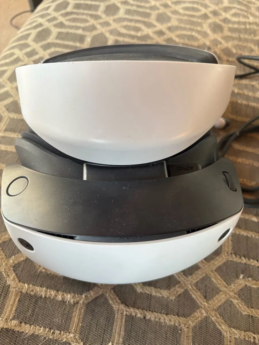 PS VR2 Headset - Image 2