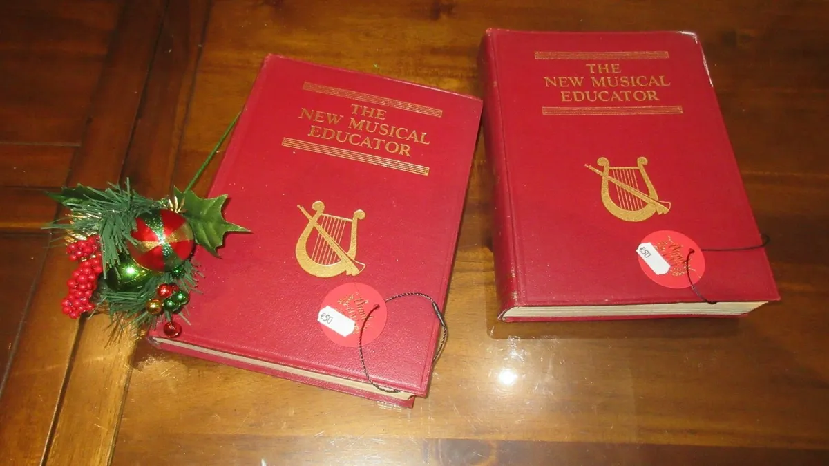 antique vintage books  music pub   fiddle cottage - Image 1