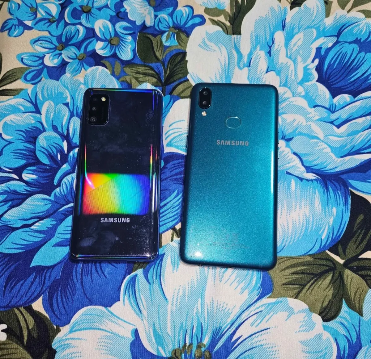 Samsung Galaxy A10s and A41 with cover and charger - Image 2