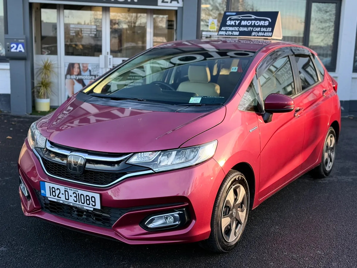 2018 Honda FIT 1.5 Hybrid automatic,Leather Specs - Image 3