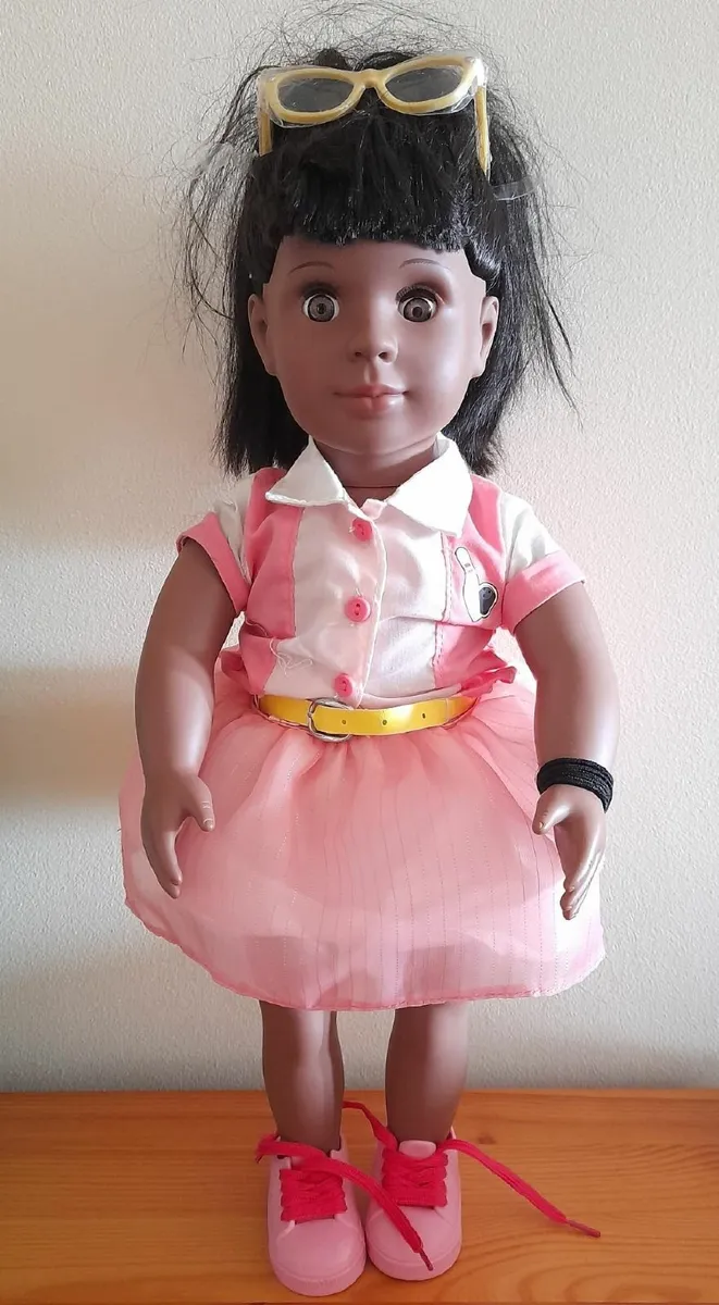 Our Generation Retro Liah 18" Bowling Doll - Image 2