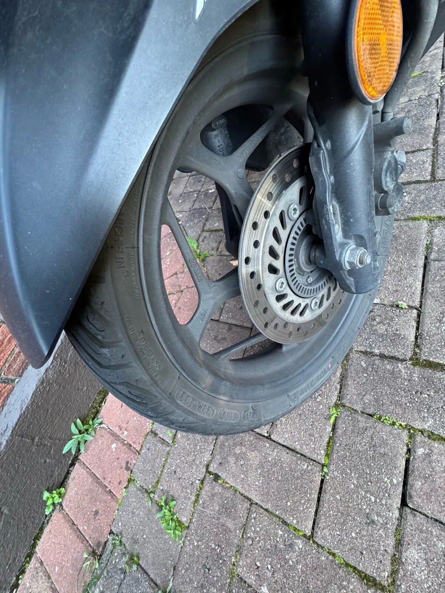 221 Honda Pcx - 29700 km - Image 3