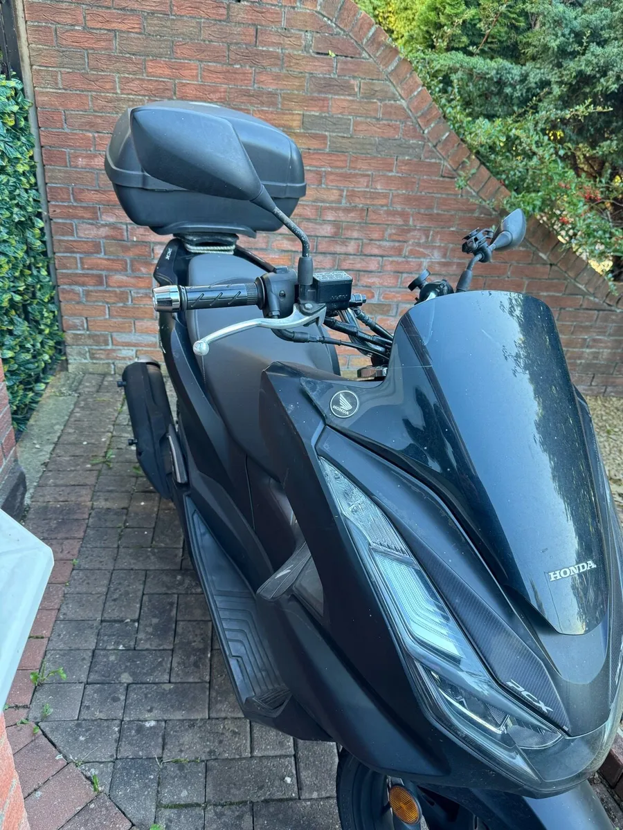221 Honda Pcx - 29700 km - Image 4