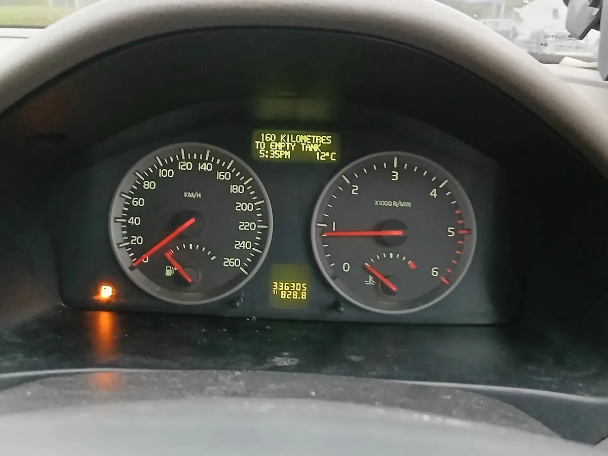 Volvo S40 2006 - Image 2