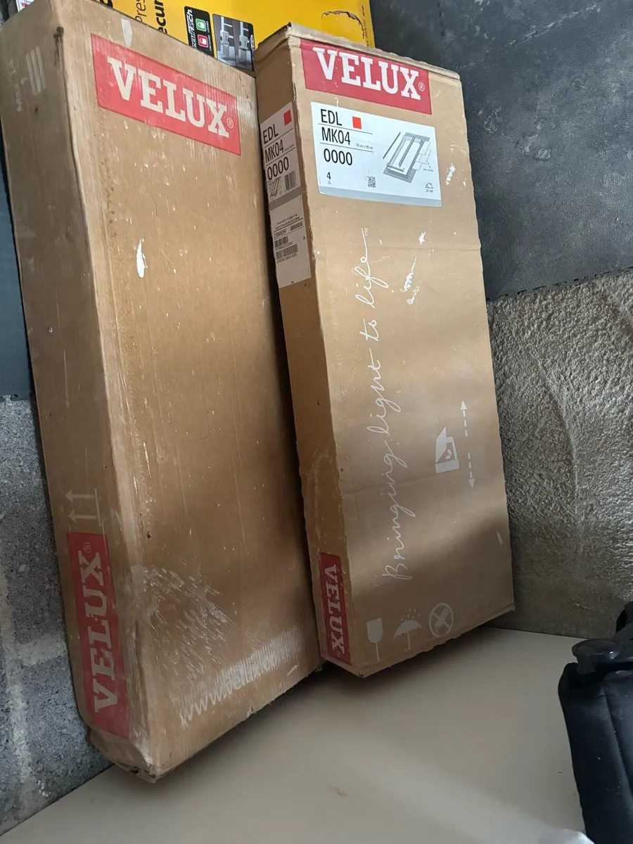 Velux window MK04 - Image 2