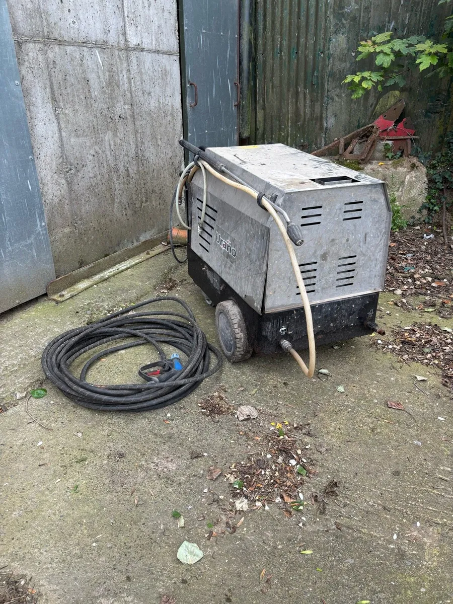 Urano Hot and cold wash power washer - Image 1