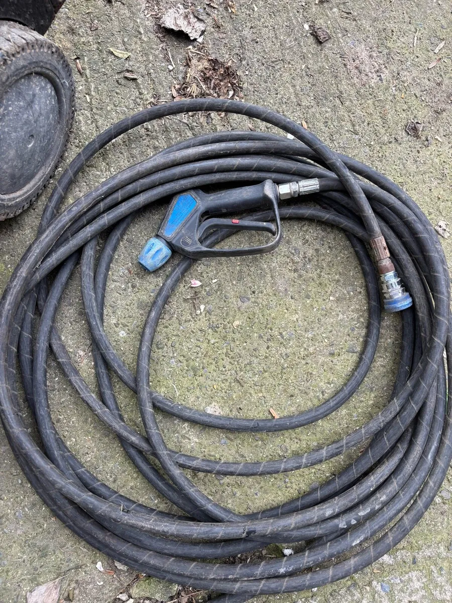 Urano Hot and cold wash power washer - Image 4