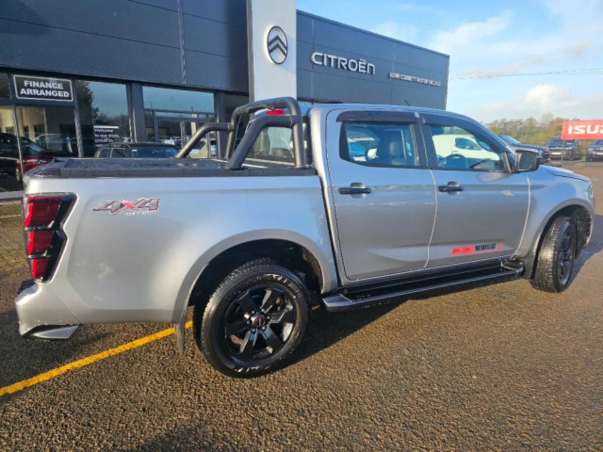 Isuzu D-Max TOP SPEC - Image 4