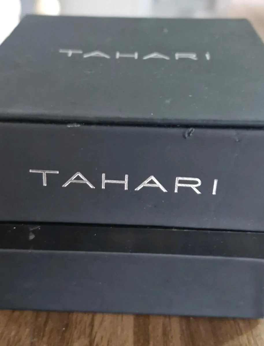 Men's Tahari Casual Dress Wristwatch Leather Band - Image 2