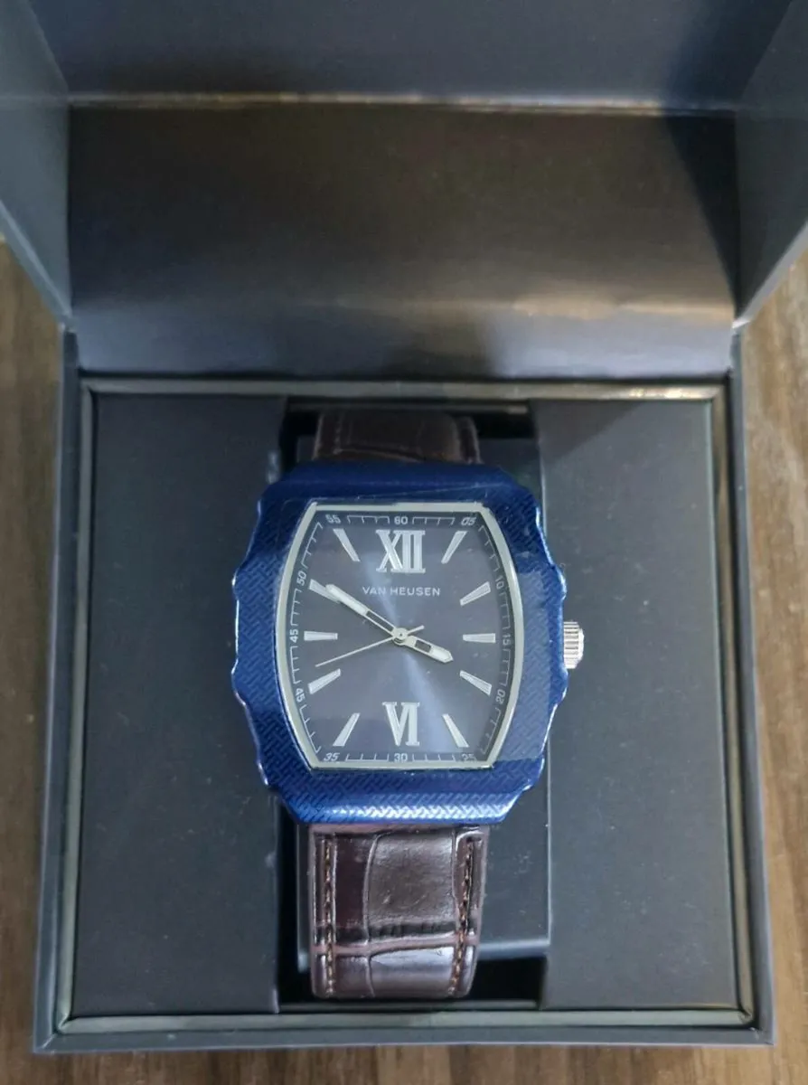 Van Heusen Japan Movement Stainless Steel watch - Image 1