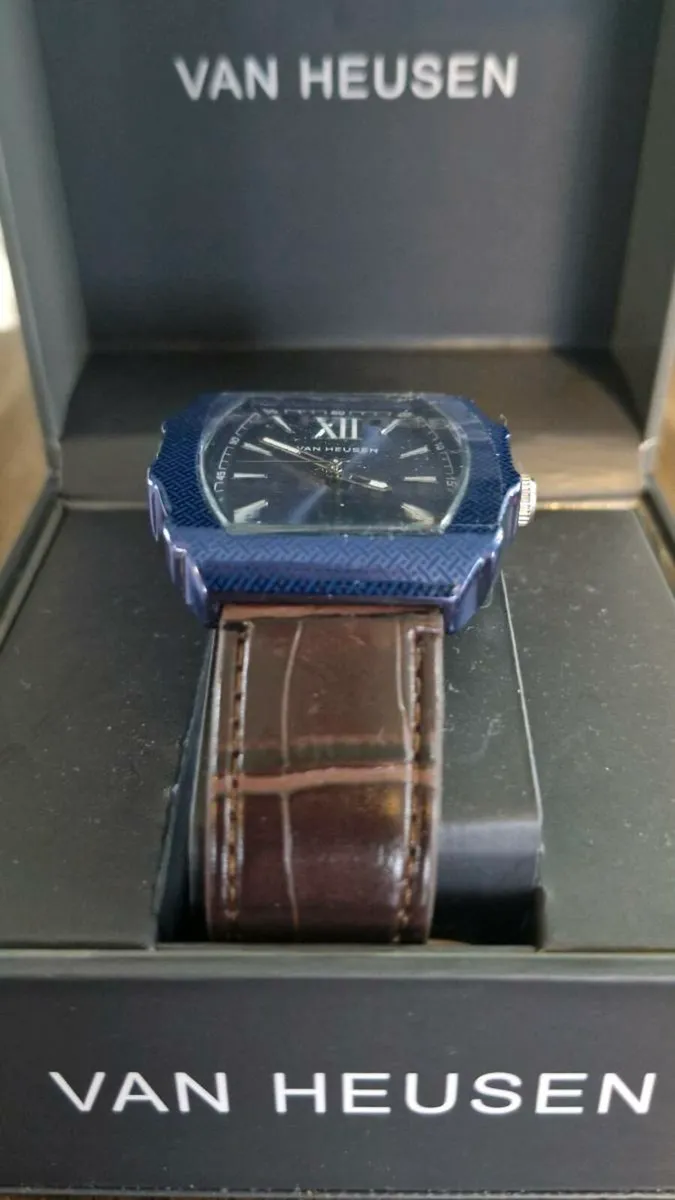 Van Heusen Japan Movement Stainless Steel watch - Image 2