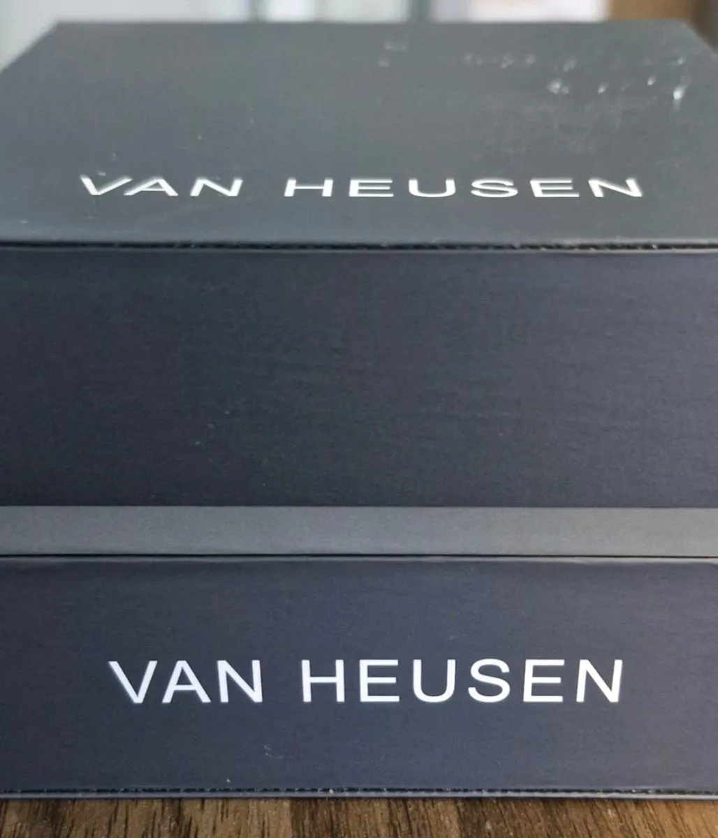 Van Heusen Japan Movement Stainless Steel watch - Image 4