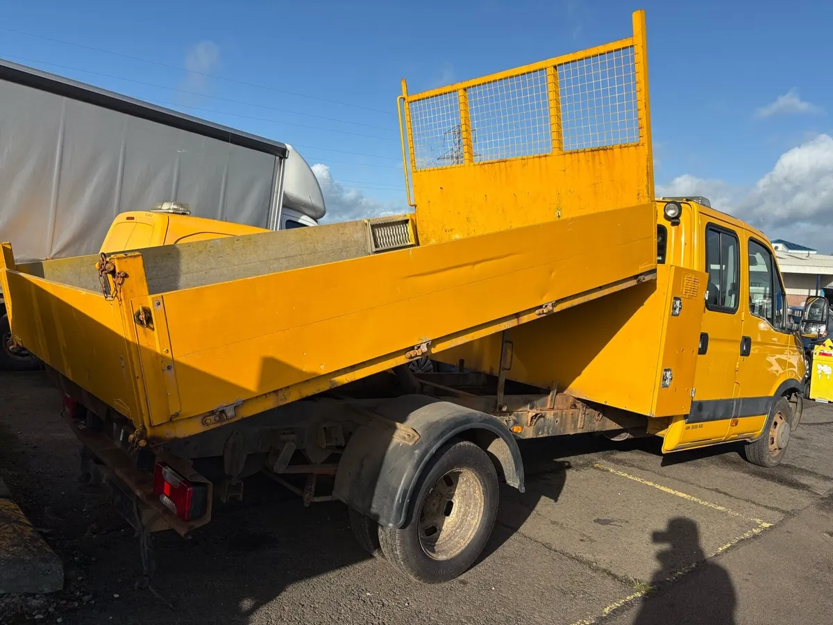 2013 Iveco Daily 50C15 Crewcab Dropside Tipper - Image 4