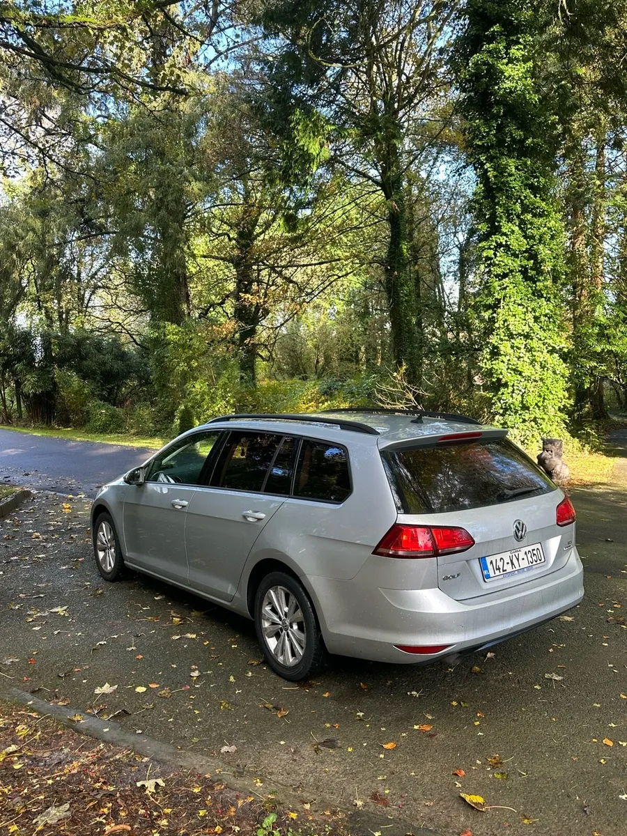 Volkswagen Golf estate - Image 3