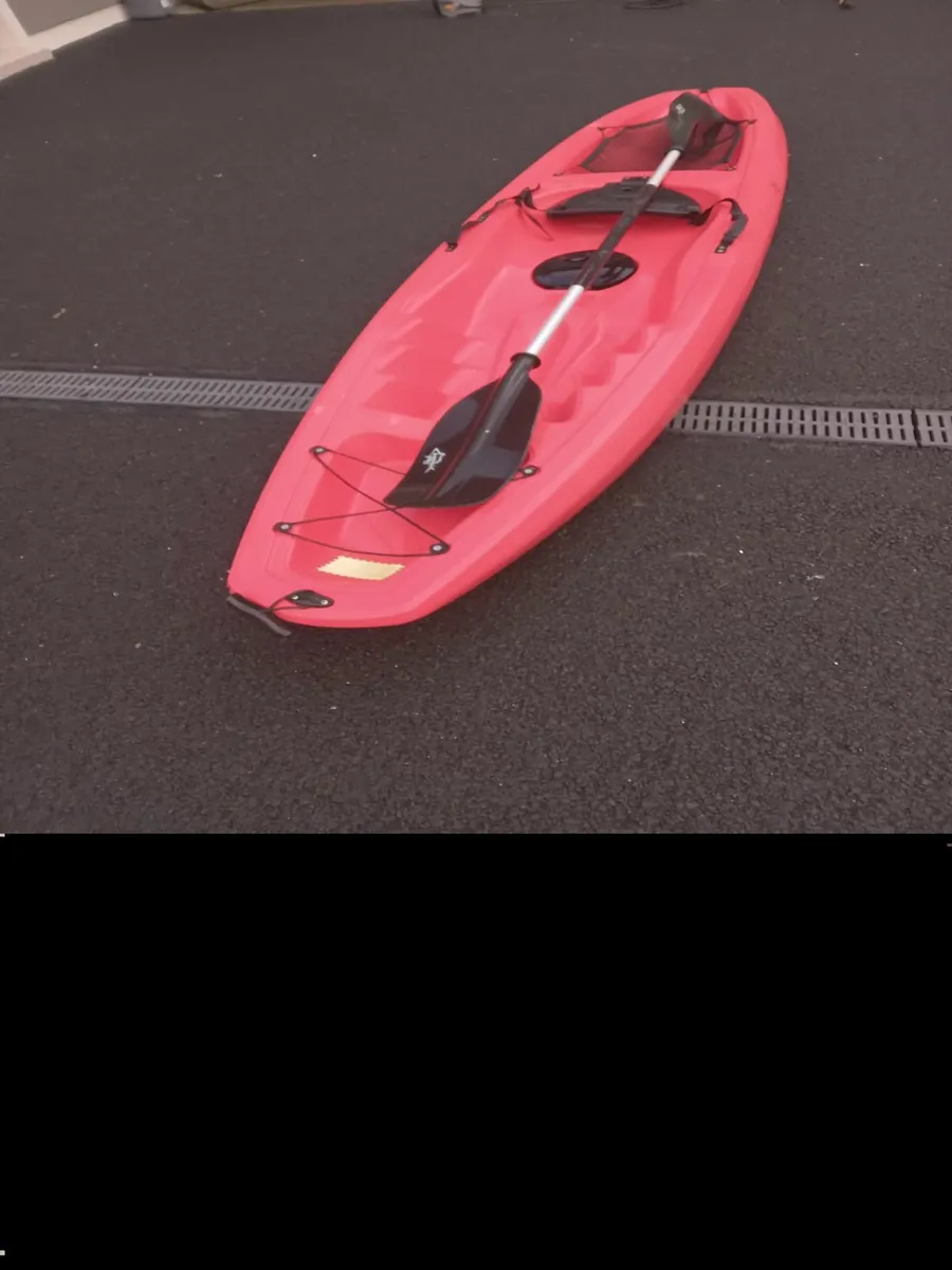 9 foot Kayak - Image 3