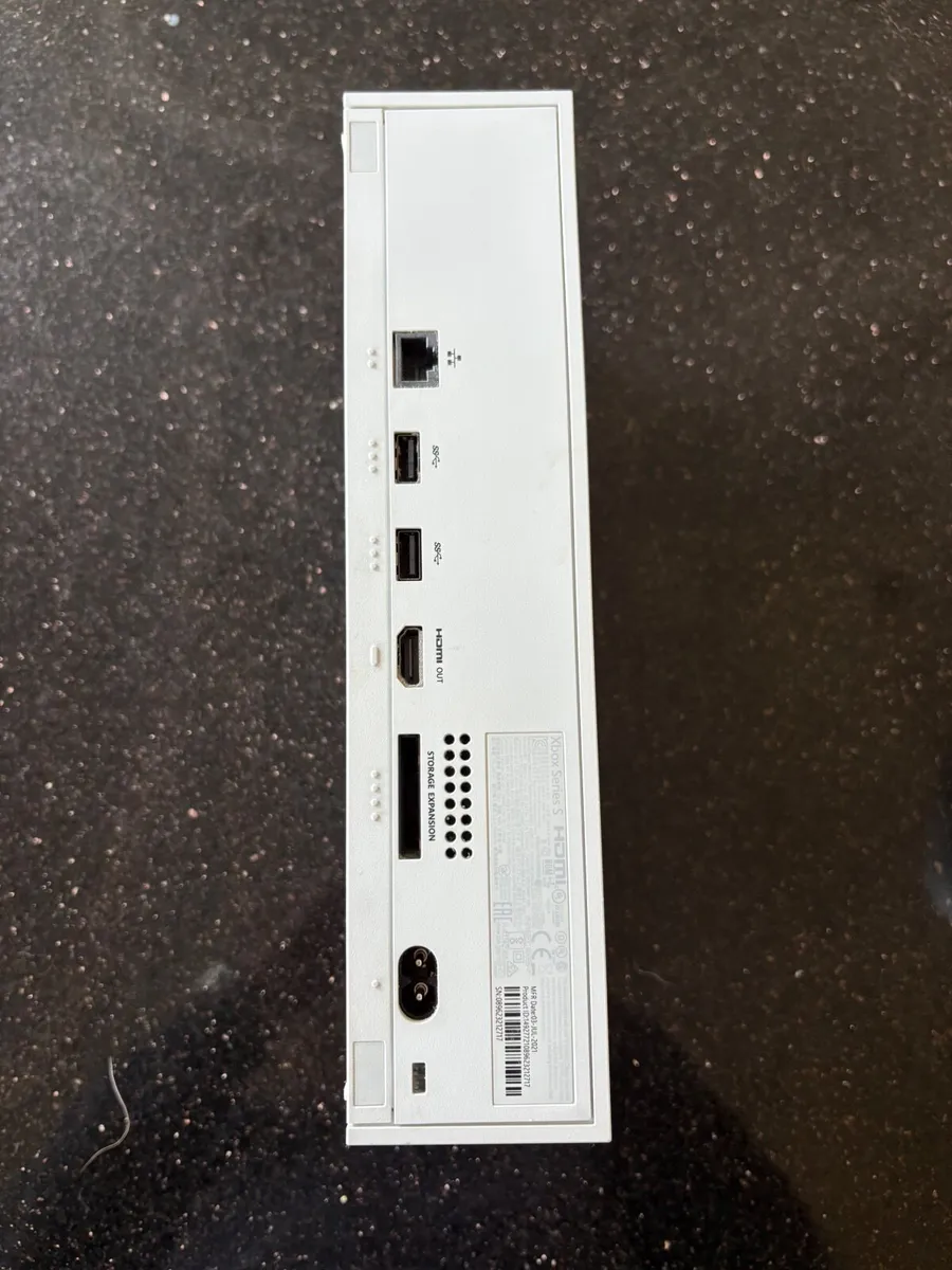 Xbox Series S - Image 4