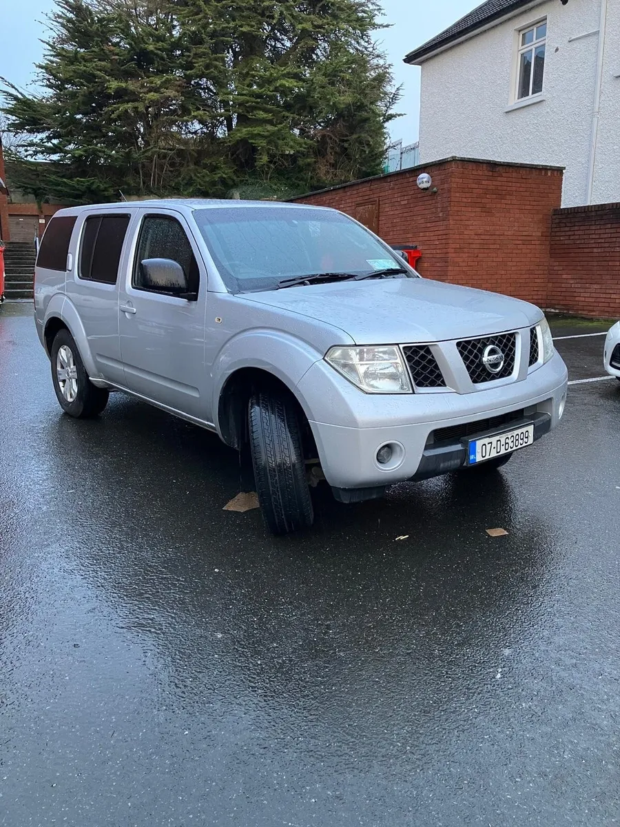 Nissan Pathfinder 2007 - Image 3