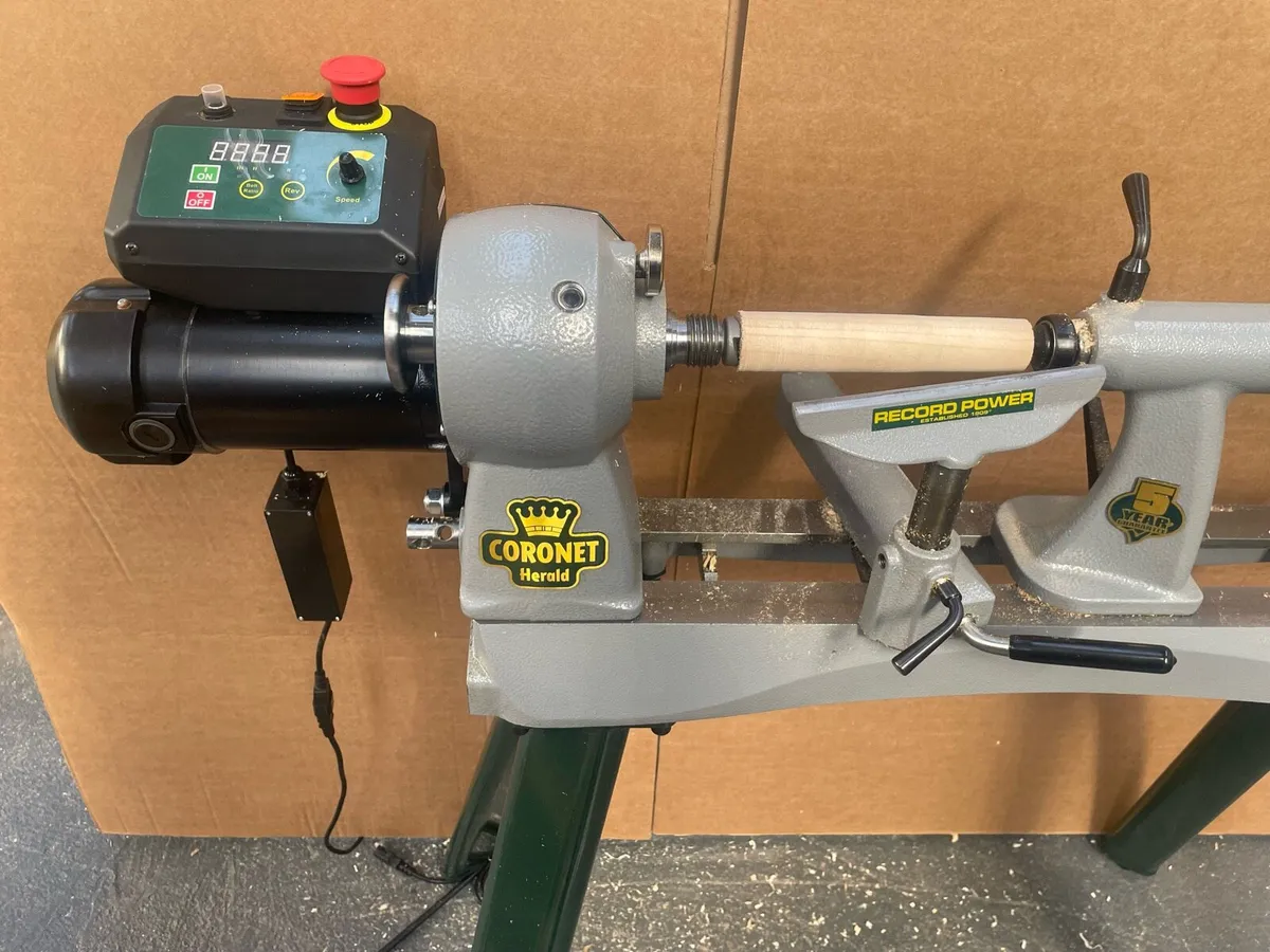 Record Herald Woodturning Lathe - Image 2