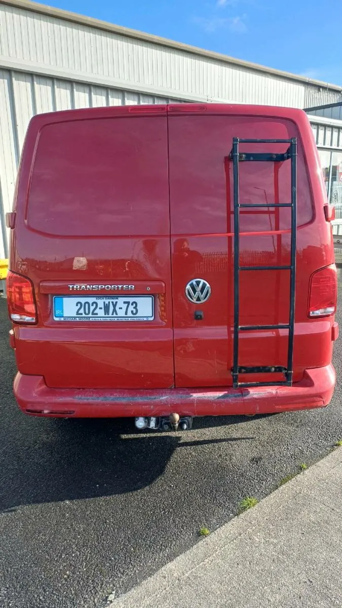 VW Transporter T6 150bhp Highline - Image 4