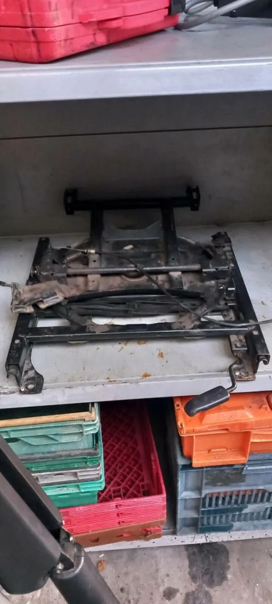 Two swivel bases - Image 2