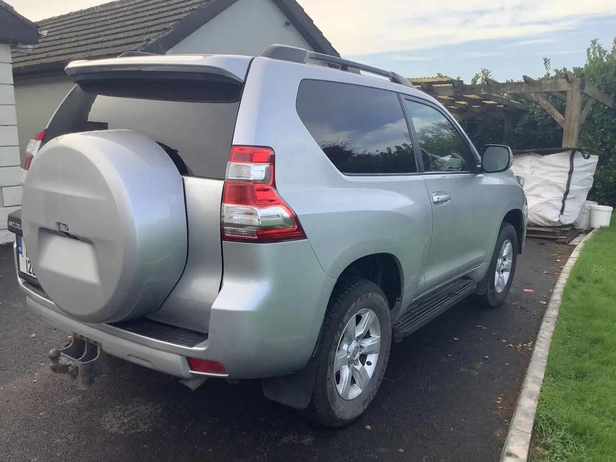 Toyota Land Cruiser 2015 - Image 2