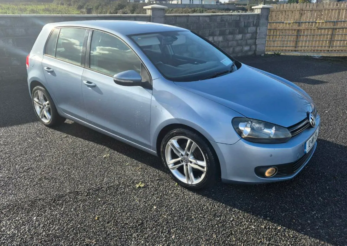 2010 VW GOLF - Image 2
