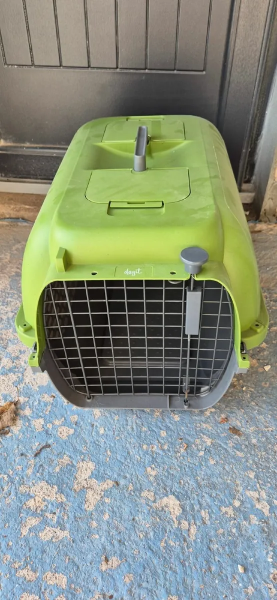 Pet Carrier Box - Image 1