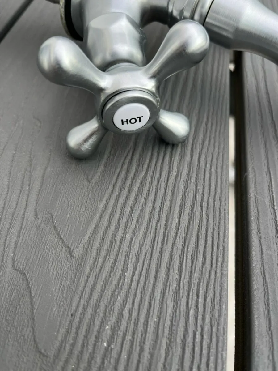 kitchen taps - Image 3