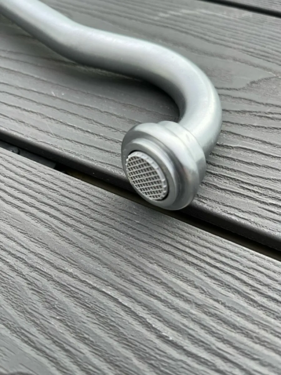 kitchen taps - Image 4