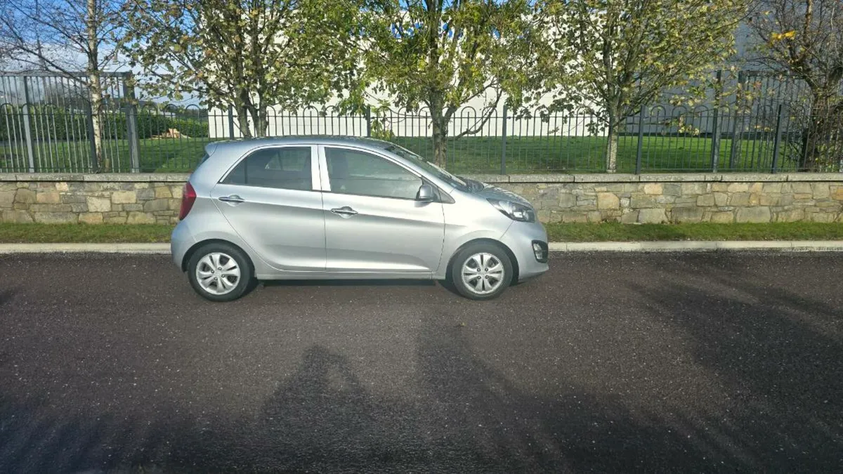 Kia Picanto - Image 2